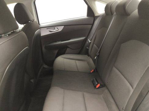 Used 2024 Kia Forte LXS FWD image 18
