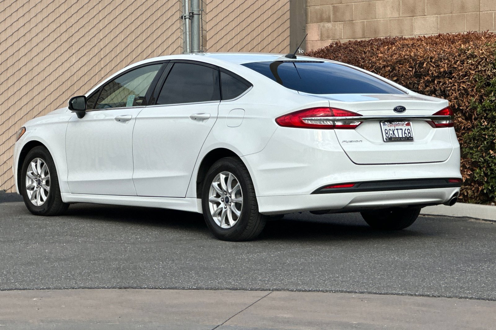 Used 2018 Ford Fusion S FWD image 6