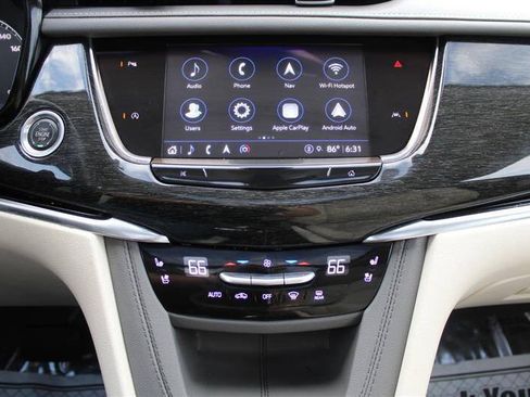 Used 2023 Cadillac XT6 Premium Luxury AWD/4WD image 18