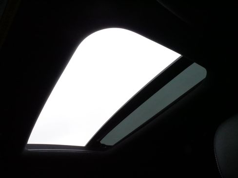 Used 2025 Kia EV6 GT-Line image 32