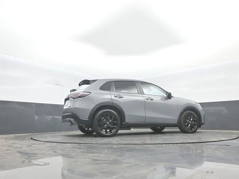 Used 2024 Honda HR-V Sport image 38