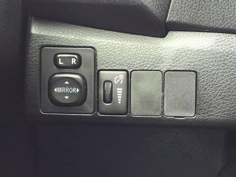 Used 2014 Toyota Corolla S FWD image 17