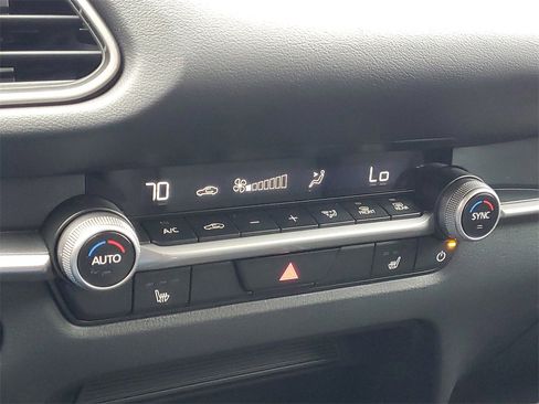 New 2026 MAZDA CX-30 AWD 2.5 S w/ Select Sport Pkg image 24