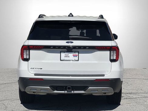 New 2026 Ford Explorer Active w/ Active Comfort Package RWD image 23