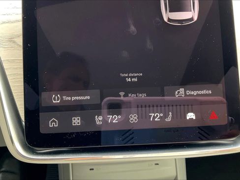 New 2025 Volvo EX90 Plus w/ Protection Package Premier image 19