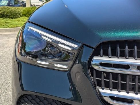 Used 2024 Mercedes-Benz GLE 350 4MATIC image 11