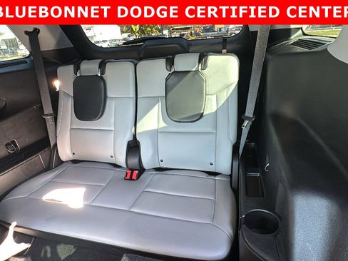 Used 2021 Ford Explorer XLT w/ Equipment Group 202A RWD image 17