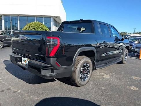 New 2026 GMC Sierra EV Elevation image 4