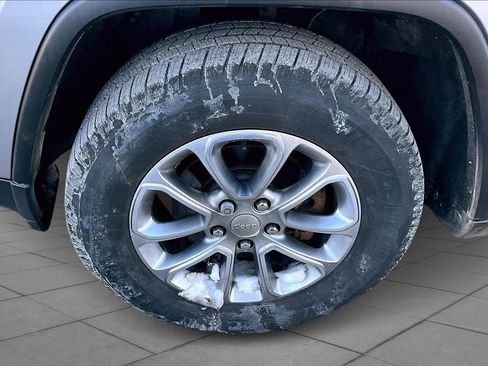 Used 2015 Jeep Grand Cherokee Limited w/ Luxury Group II image 11