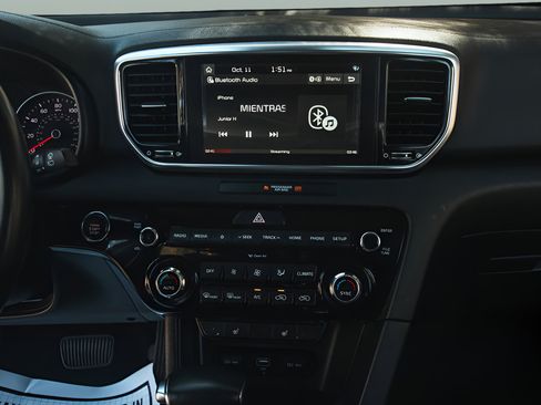Used 2021 Kia Sportage EX FWD image 18