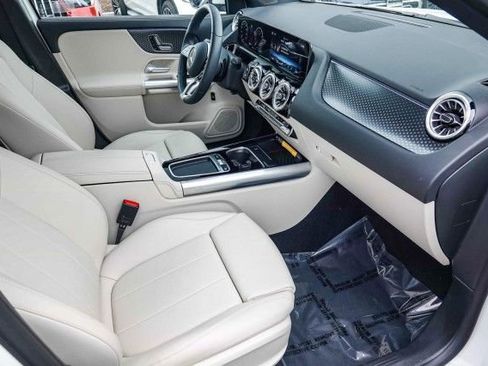 Used 2025 Mercedes-Benz GLA 250 GLA 250 image 13