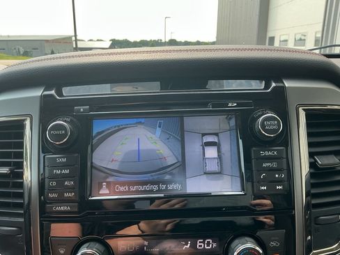 Used 2018 Nissan Titan Platinum Reserve w/ Platinum Utility Package AWD/4WD image 23