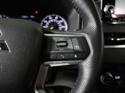 Used 2022 Mitsubishi Outlander SE AWD/4WD image 33