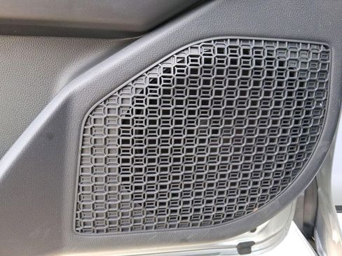 Used 2024 Toyota Tacoma SR5 image 21