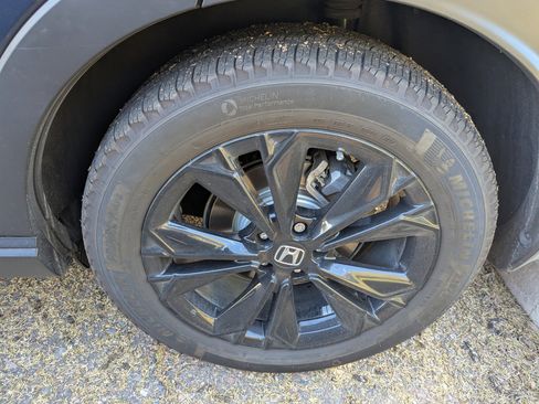 Used 2023 Honda CR-V Sport Touring image 6