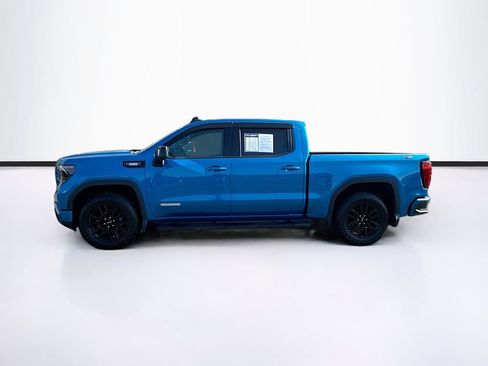 Used 2022 GMC Sierra 1500 Elevation w/ Elevation Premium Package AWD/4WD image 4