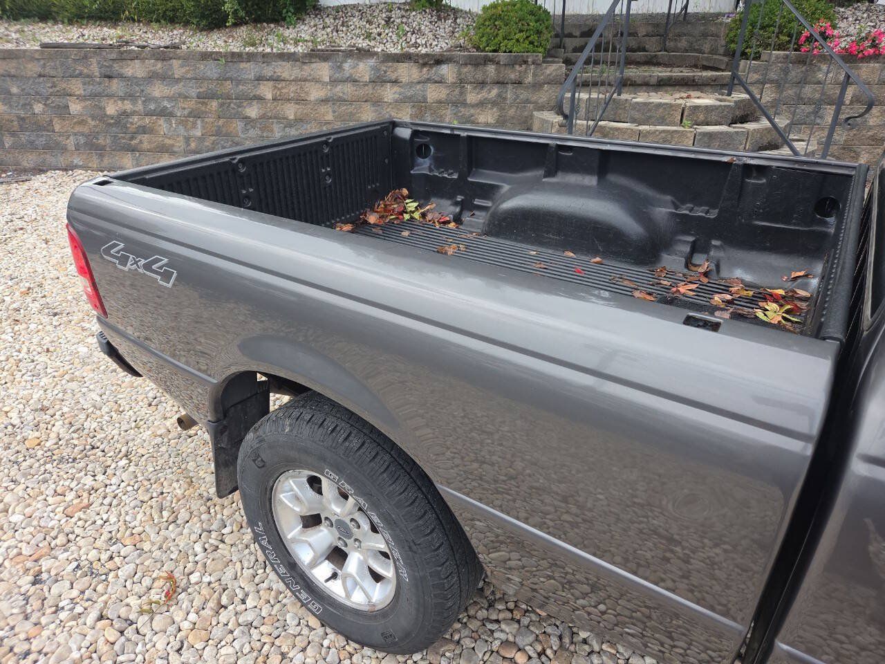 Used 2011 Ford Ranger XLT AWD/4WD image 30