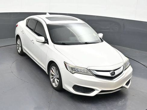Used 2018 Acura ILX FWD image 15