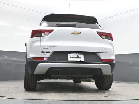 Used 2021 Chevrolet TrailBlazer LT w/ Convenience Package AWD/4WD image 35