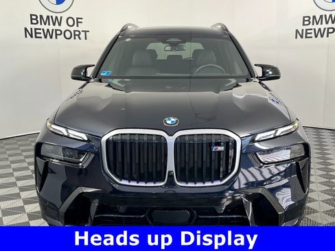 Used 2025 BMW X7 M60i w/ Executive Package image 4