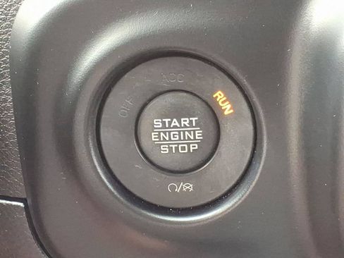 Used 2022 Jeep Wrangler Unlimited Sport AWD/4WD image 20