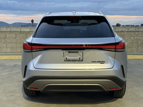 New 2026 Lexus RX 450h AWD image 11