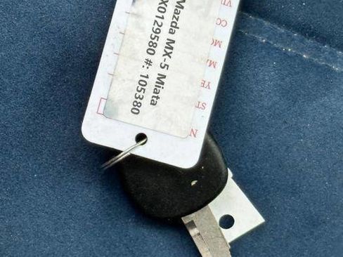 Used 1999 MAZDA MX-5 Miata RWD image 41