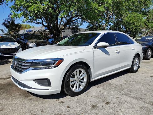 Used 2020 Volkswagen Passat 2.0T SE FWD image 3