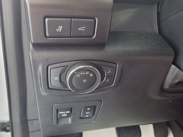 Used 2021 Ford Expedition Limited RWD image 31