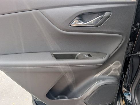 New 2026 Chevrolet Blazer LT w/ LPO, Floor Liner Package FWD image 32