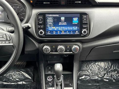Certified 2024 Nissan Kicks SV FWD image 23