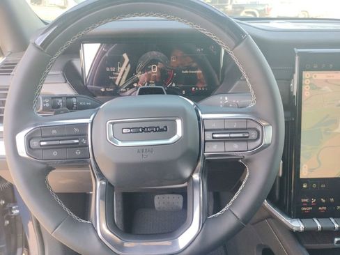 New 2026 GMC Acadia Denali w/ Super Cruise Package image 13