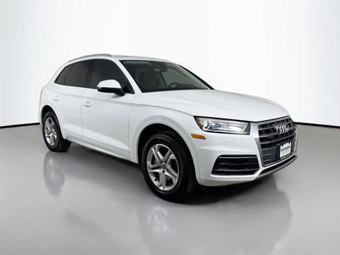 Used 2018 Audi Q5 2.0T Premium AWD/4WD image 3