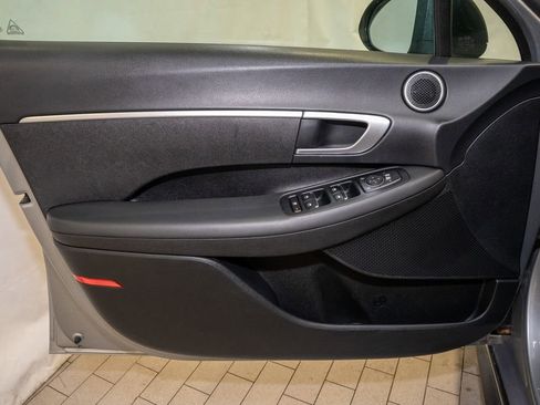 Used 2021 Hyundai Sonata SE image 10