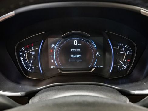 Used 2020 Hyundai Santa Fe SEL w/ Convenience + Premium Package AWD/4WD image 14