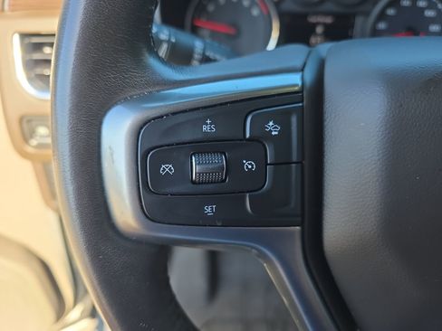 Used 2021 Chevrolet Tahoe Z71 image 28