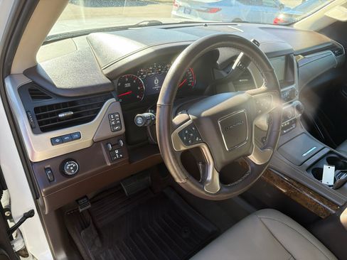 Used 2016 GMC Yukon XL Denali w/ Open Road Package image 16