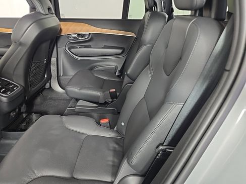 Certified 2024 Volvo XC90 B6 Plus w/ Protection Package image 17
