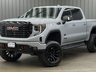 Used 2025 GMC Sierra 1500 AT4 w/ Technology Package