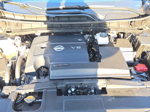 Used 2023 Nissan Murano SV image 21