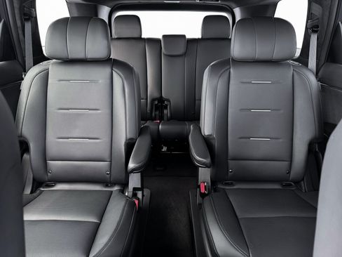 New 2026 Hyundai Palisade Calligraphy FWD image 16