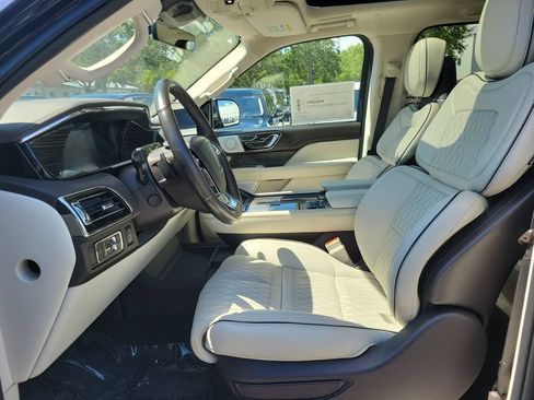 Certified 2023 Lincoln Navigator L Black Label AWD/4WD image 14