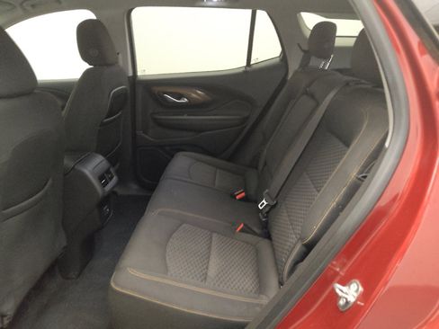 Used 2019 GMC Terrain SLE w/ Driver Convenience Package FWD image 18