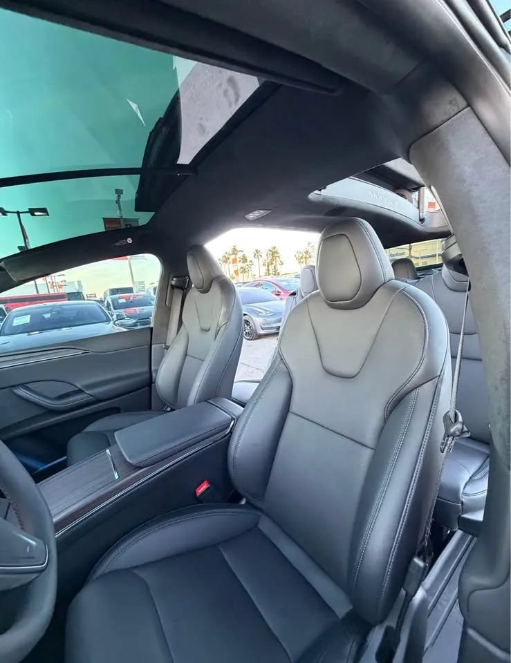 Used 2026 Tesla Model X AWD/4WD image 9