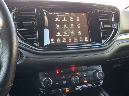 Used 2022 Dodge Durango GT image 27