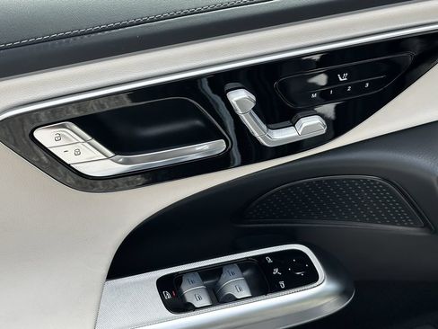 Certified 2026 Mercedes-Benz E 350 4MATIC Sedan image 12