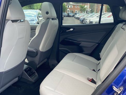 Certified 2022 Volkswagen ID.4 Pro S RWD image 20