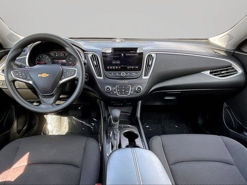 Used 2023 Chevrolet Malibu LT FWD image 7