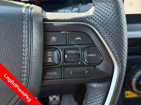 Used 2025 Toyota Tacoma TRD Sport w/ TRD Sport Premium Package AWD/4WD image 21