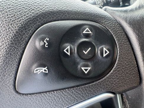 Used 2018 Chevrolet Impala LT image 21